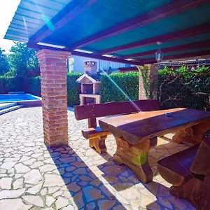 Ema-dany Apartment Poreč